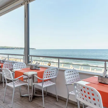 Hotel Aluasun Helios 3*