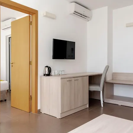 Aluasun Helios ابزور