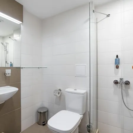 Aluasun Helios 3* ابزور