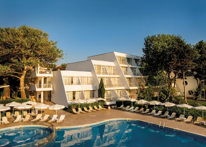 Aluasun Helios 3* Obzor